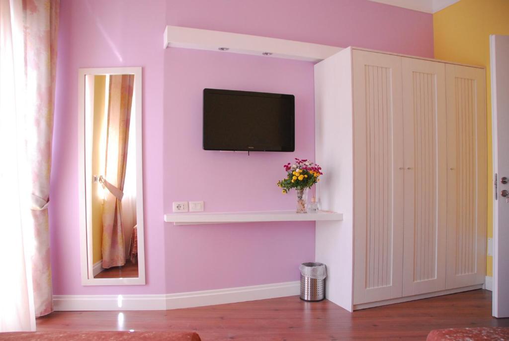 Hotel Vila Kerciku Tirana Chambre photo
